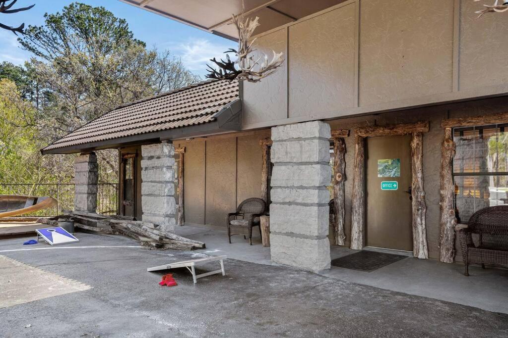 Stonegate Lodge Bear'S Den Kitchen, Pool, Firepit, Wifi ,Smart Tvs Юрика Спрингс Экстерьер фото